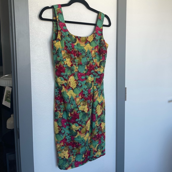 80s Floral Mini Sheath Dress - 4 - Picture 1 of 10